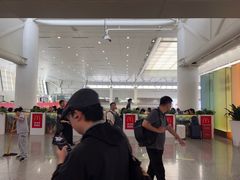 -麦当劳(上海虹桥站30B检票口楼上)