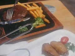 -菲滋意式餐厅(金华银泰城店)