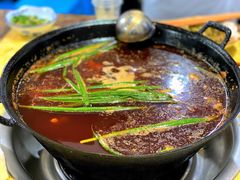 芋儿鸡-石灰市毛记烧鸡公(解放碑店)