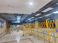 -家乐福(古北店)