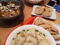 -万家邻里彩香菜市场