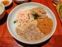 -裕兴记•蟹黄面馆(人民广场店)