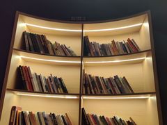 -涨巢·潮玩水疗局