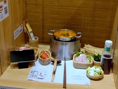-独食火锅·半米屋台(直营总店)