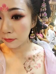 蘭贵坊古装摄影-东古旅拍摄影•格格服汉服•租赁(故宫店)