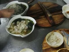 -街头顶黄记馄饨王(中山中路店)