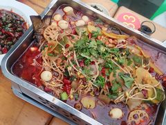 -万州烤鱼江湖菜(圣地阳光店)