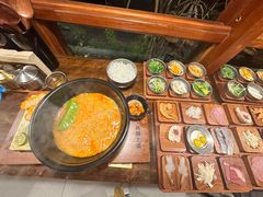 -银米·云南传统过桥米线(双廊黑金冠店)