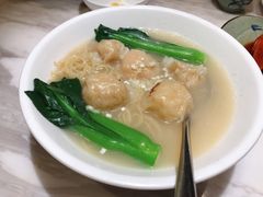 鲜虾云吞面-陶陶居酒家(海岸城店)