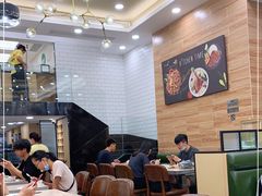 大堂-佰搭果·广式茶餐厅(西华路店)