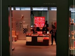 -爱马仕 HERMES(上海虹桥机场店)