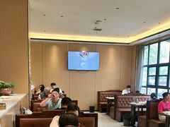 -梅利汴京烤鸭•开封豫菜地标店(东大街店)