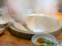 -滇香肴·云南菜蒸汽石锅鱼(云南北路店)