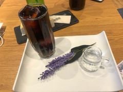 -ZING COFFEE 镜咖啡