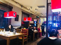 大堂-老佛爷炭火蛙锅直营(清滨路总店)
