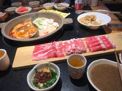骨汤鸳鸯锅-潘小辣鲜肉老火锅