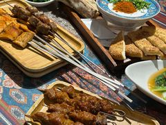 -乡村馕坑肉·烧烤·新疆菜·本地人更爱吃(阿勒泰首店)