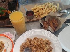 -必胜客餐厅(昆百大泰业城店)