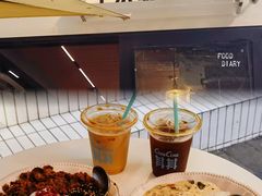 -CowCow其其·牛杂咖啡公司(六运店)