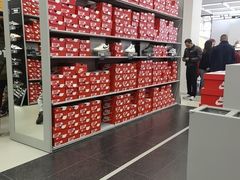 -NIKE上海青浦优选体验店