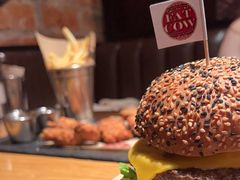 -FAT COW(虹梅路店)