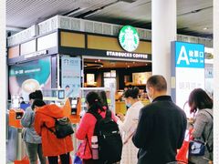 -星巴克(广州南站A18检票口楼上)