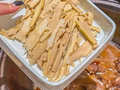 -锅当当铁锅炖烀饼王(长泰广场店)