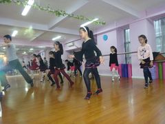 -雅米拉艺术中心(少儿舞蹈培训)