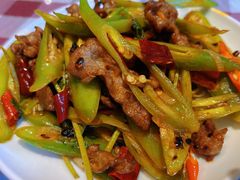 -小锅饭豆腐馆(嘉陵江街店)