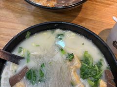 -鸭小妹鸭血粉丝(老门东店)