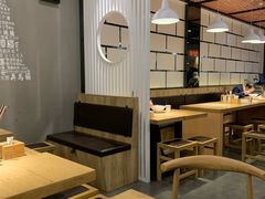 大堂-陕味食族油泼面·小炒盖码面(双榆树店)