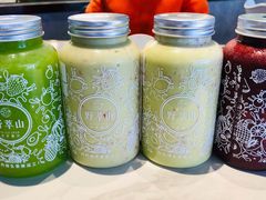 牛油果草莓卡士-野萃山·潮汕厚果汁(十亩地店)