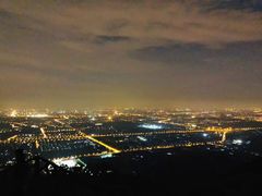 -鬼笑石后山停车场