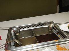 -海底捞火锅(宝龙广场夜宵主题店)