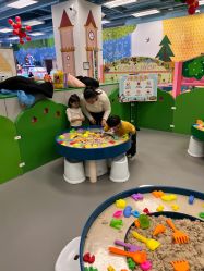 -莫莉幻想儿童乐园(三河燕郊永旺店)