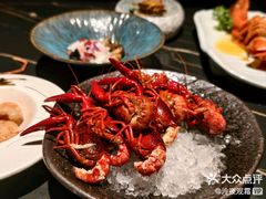 -雍容荟活波龙自助餐(IFS黑金店)