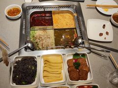 -海底捞火锅(漫乐城夜宵主题店)