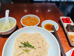 -裕兴记•蟹黄面馆(人民广场店)