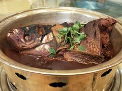 酱炖鱼头-燕北云山·农家菜·灶台鱼(密云溪翁庄店)
