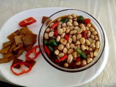 汉阴蒸碗-谢师酒家