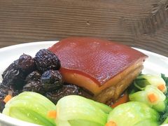 蜜汁东波肉-峙山海鲜馆·花苑店