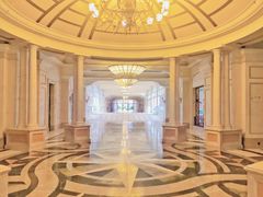 -平湖九龙山庄园圣马可酒店