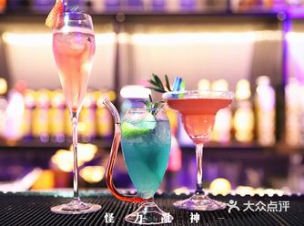听一场live，喝一杯酒，才是旅行的意义