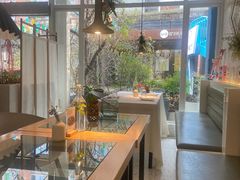 -春树下·树屋花房西餐厅(罍街AS1980店)