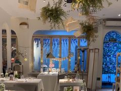 -春树下·树屋花房西餐厅(罍街AS1980店)