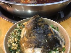 -肖肖酸萝卜鱼火锅(总店)