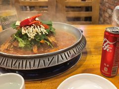 -喇喇排骨火锅·传统韩式脊骨汤(望京西园总店)
