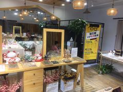 -肆兮眼镜·蔡司·徕卡战略合作店(大坪店)