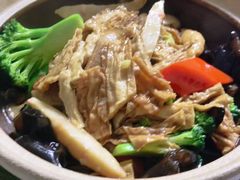 -天天向上素食餐厅(五台山店)