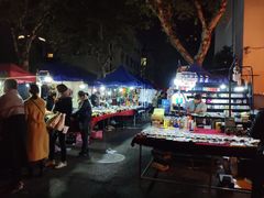 -吴山路夜市